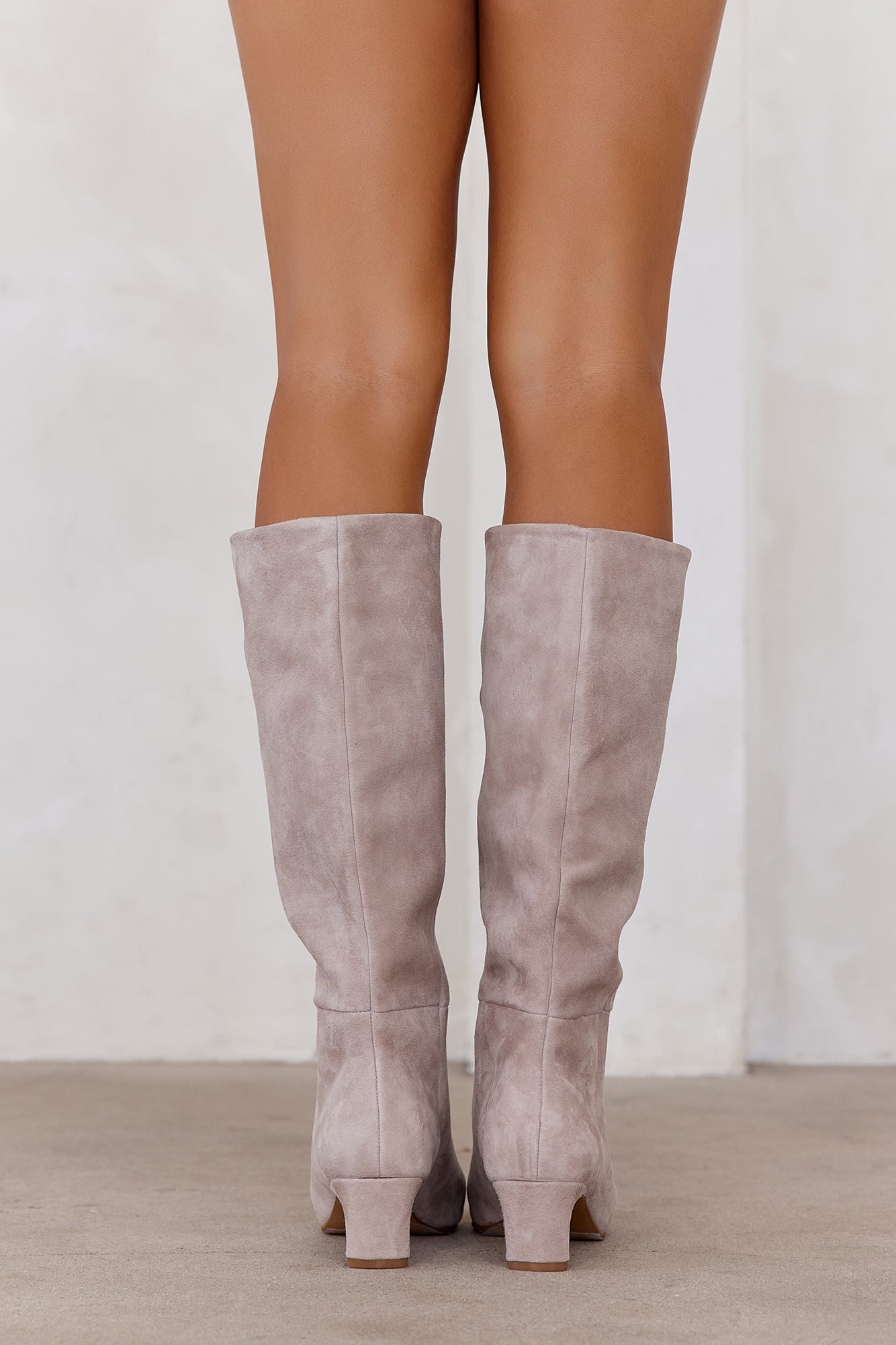 Dagne Boots Taupe Suede