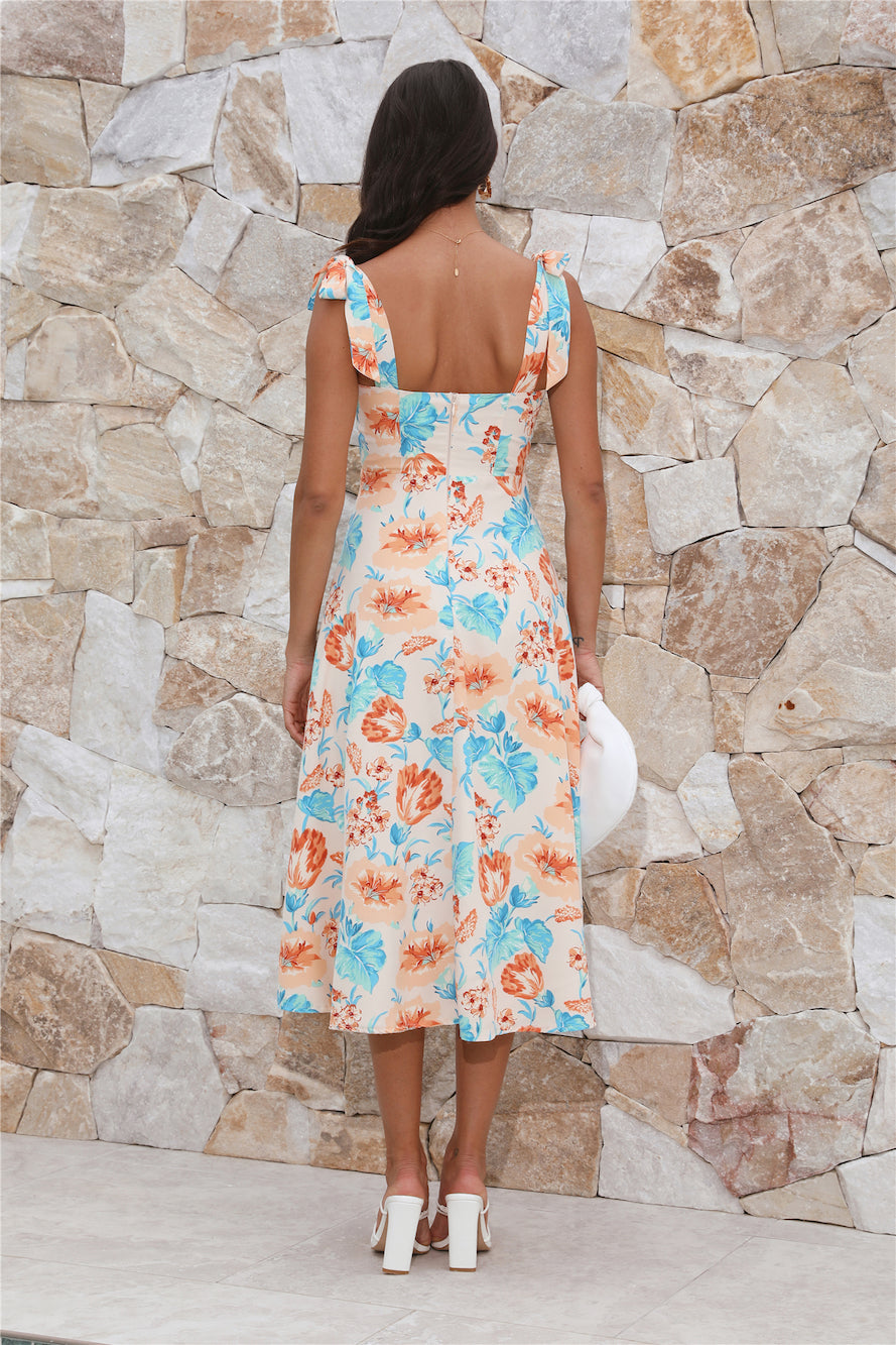 Seaside Space Midi Dress Peach