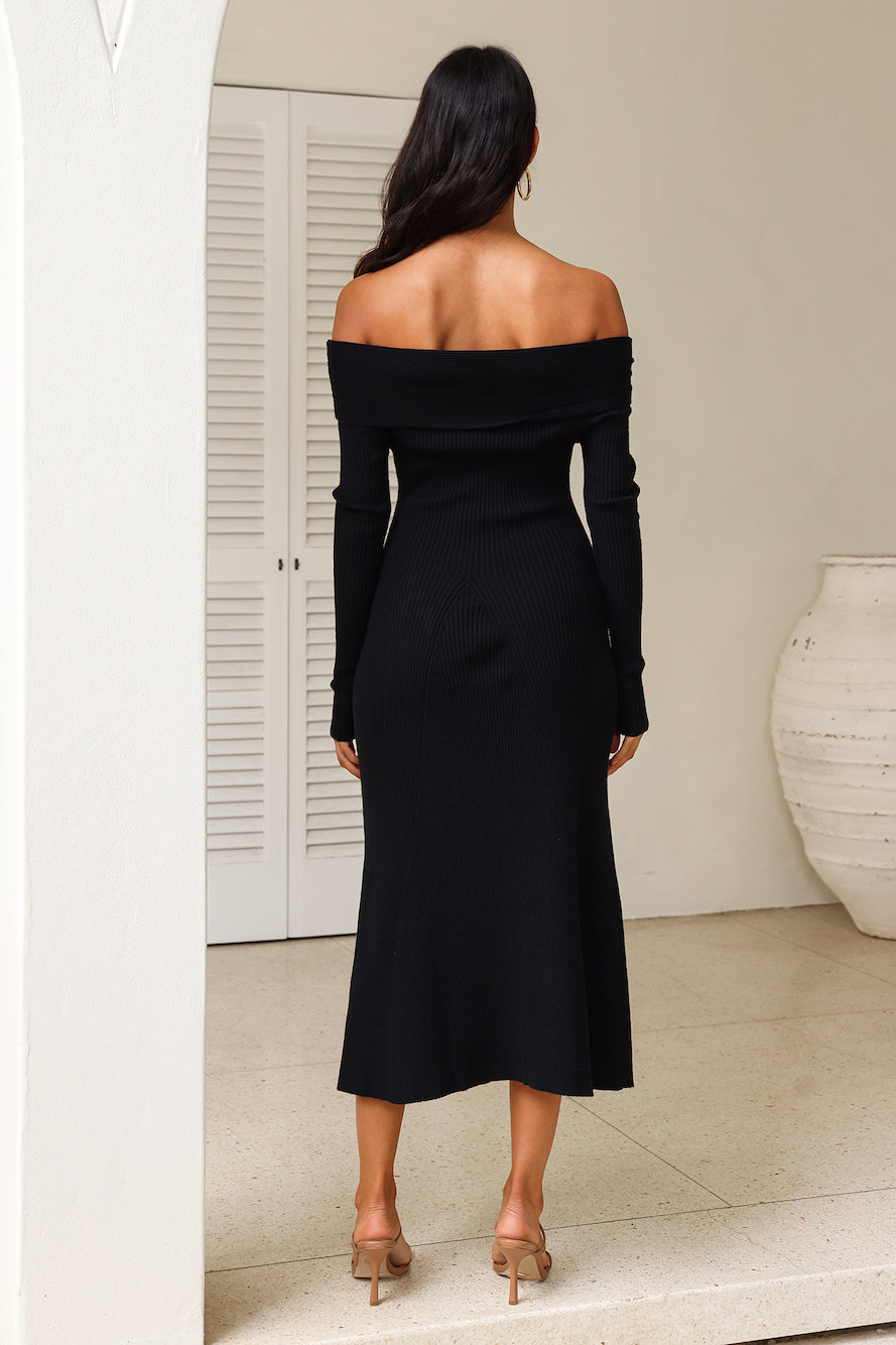 Unfolding Adventure Midi Dress Black