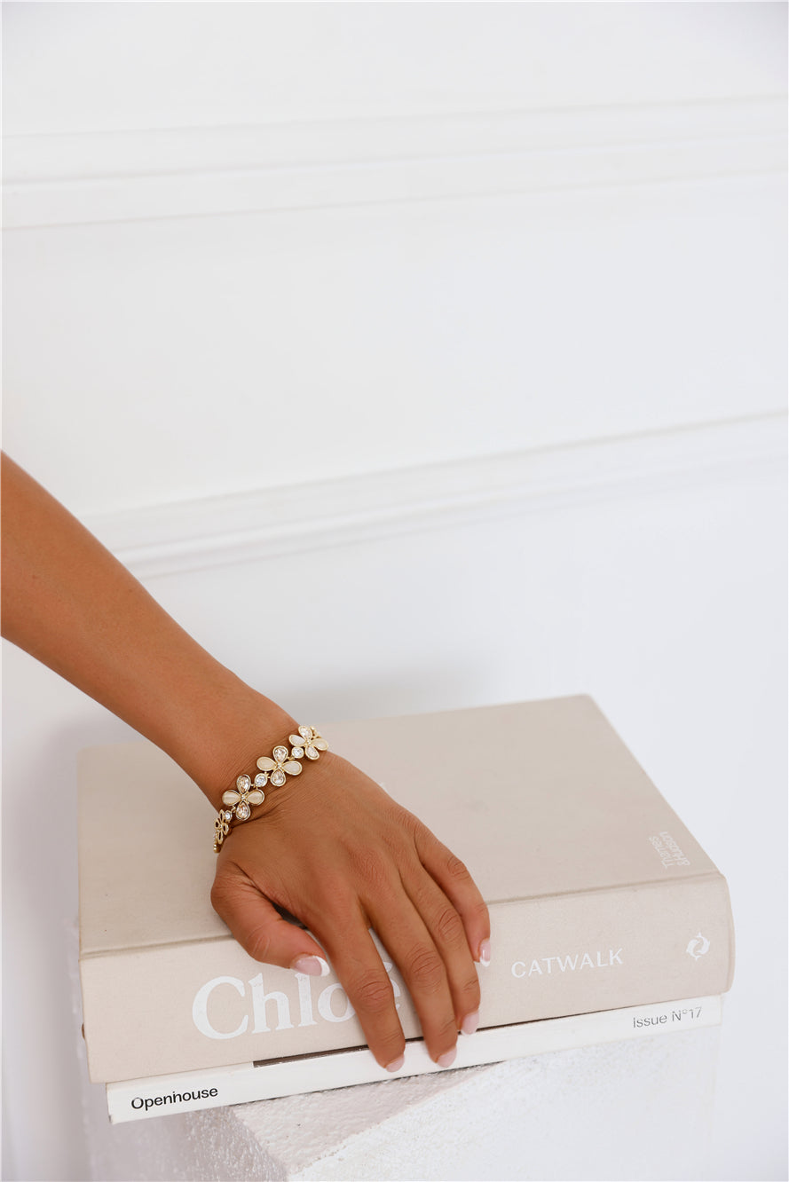 18k Gold Plated Flowery Chains Bracelet Gold