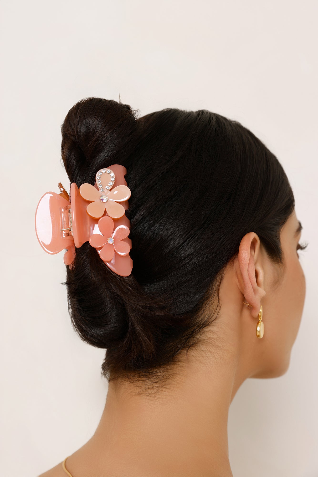 Blossoming Girl Claw Clip Pink