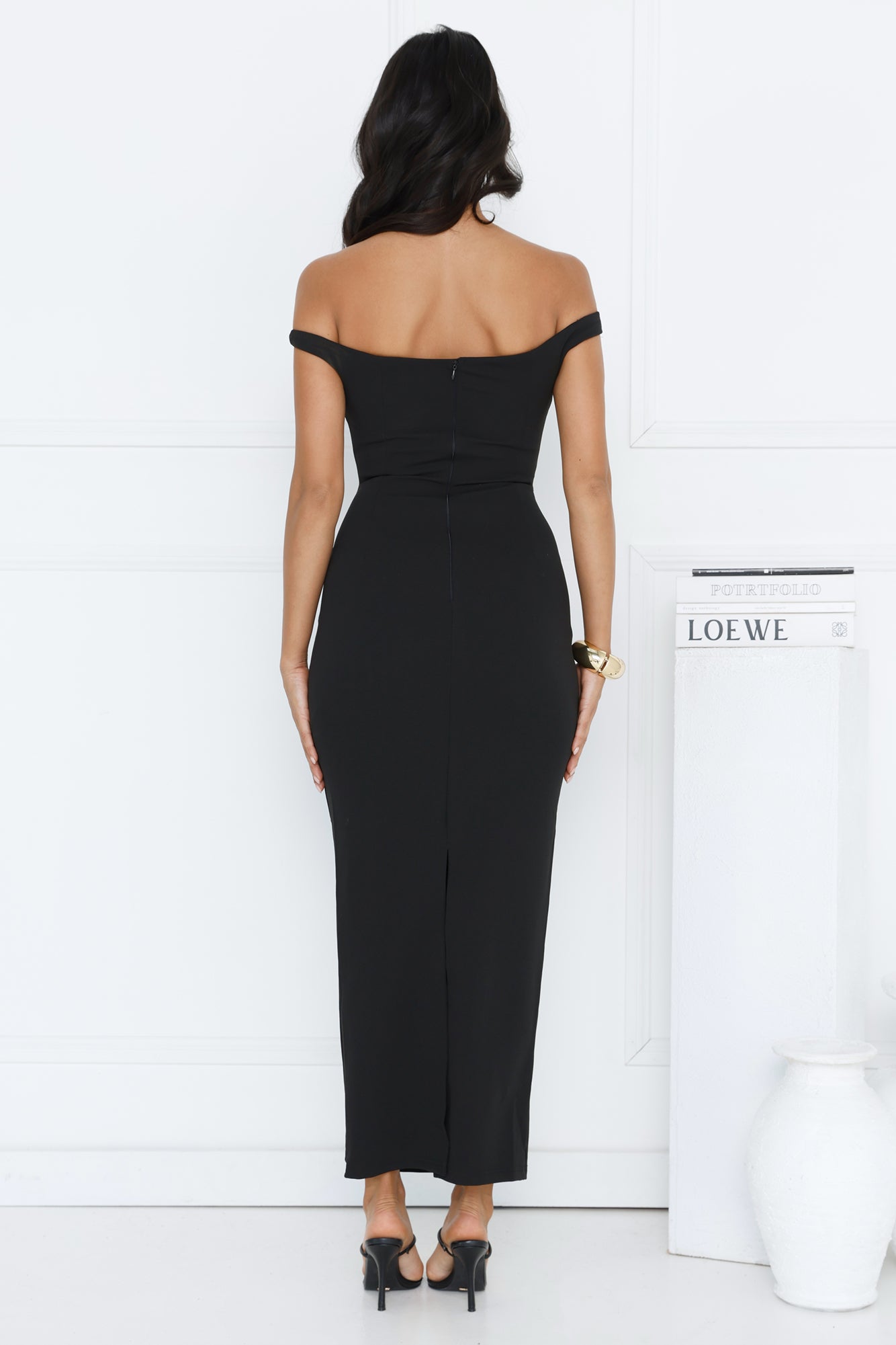 Turn Around Off Shoulder Maxi Dress Black