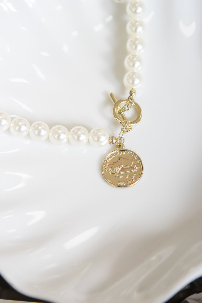 Dreaming In Paris Necklace White