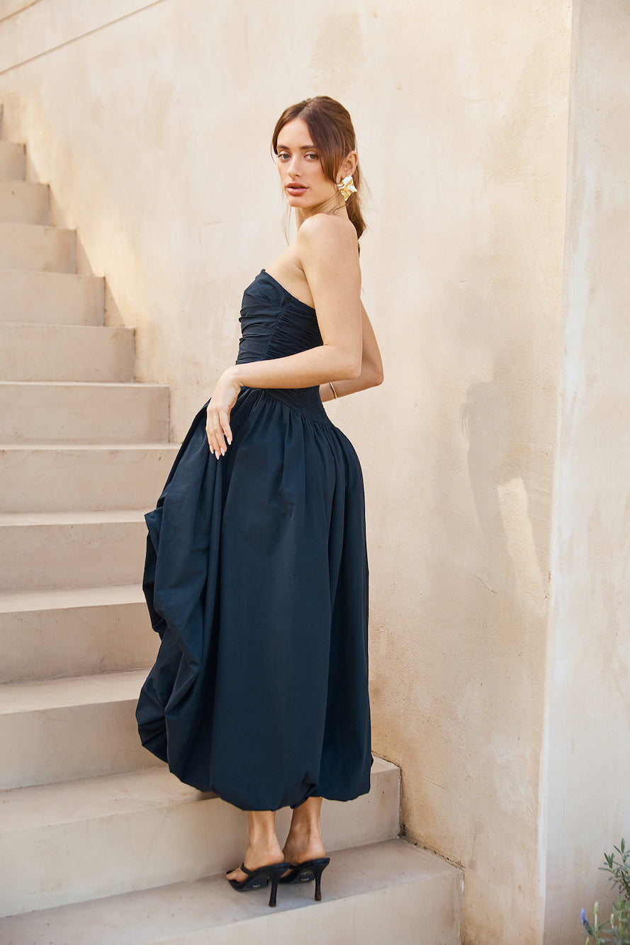 Wedded Romance Strapless Bubble Midi Dress Black