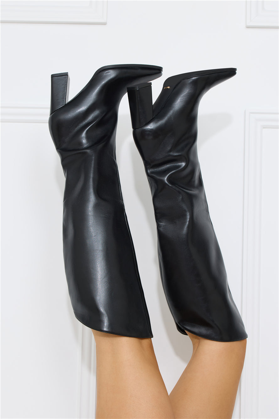 Ezzie Boots Black