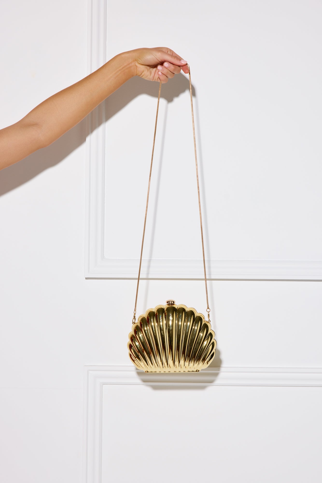 Golden Tides Shell Clutch Gold
