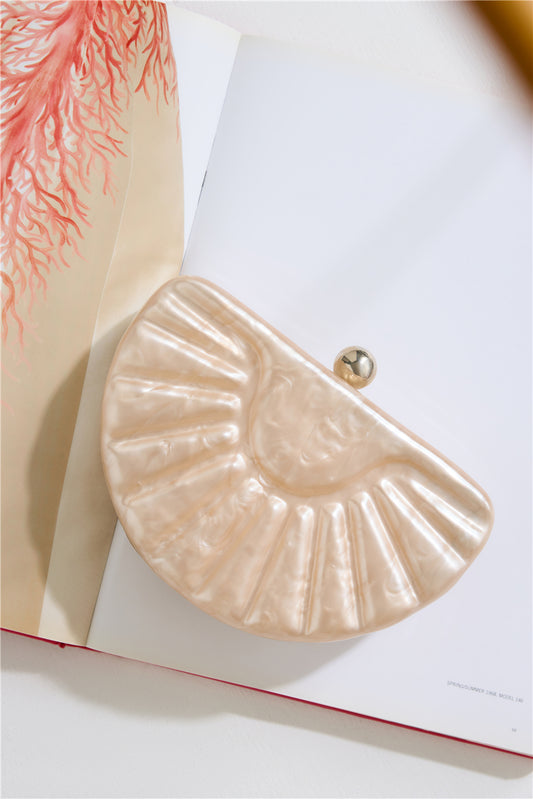 Shell Secret Clutch Beige Pearl