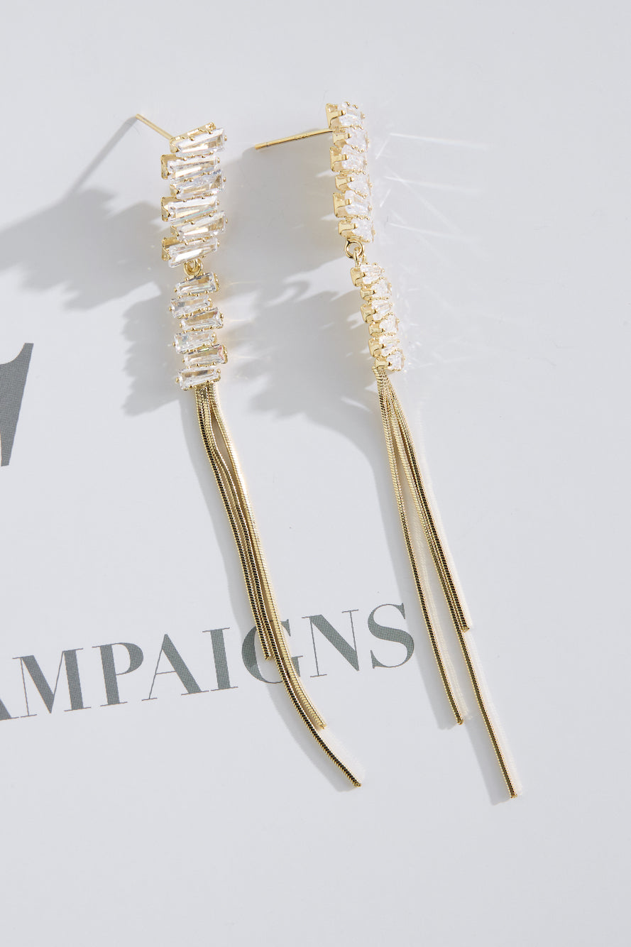 Lavish Dream Earrings Gold