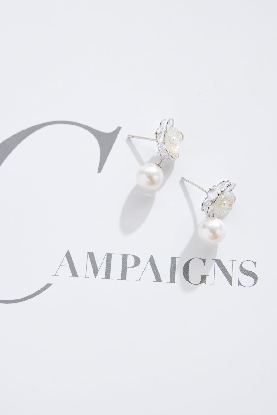 925 Silver Small Flower Earrings Silver