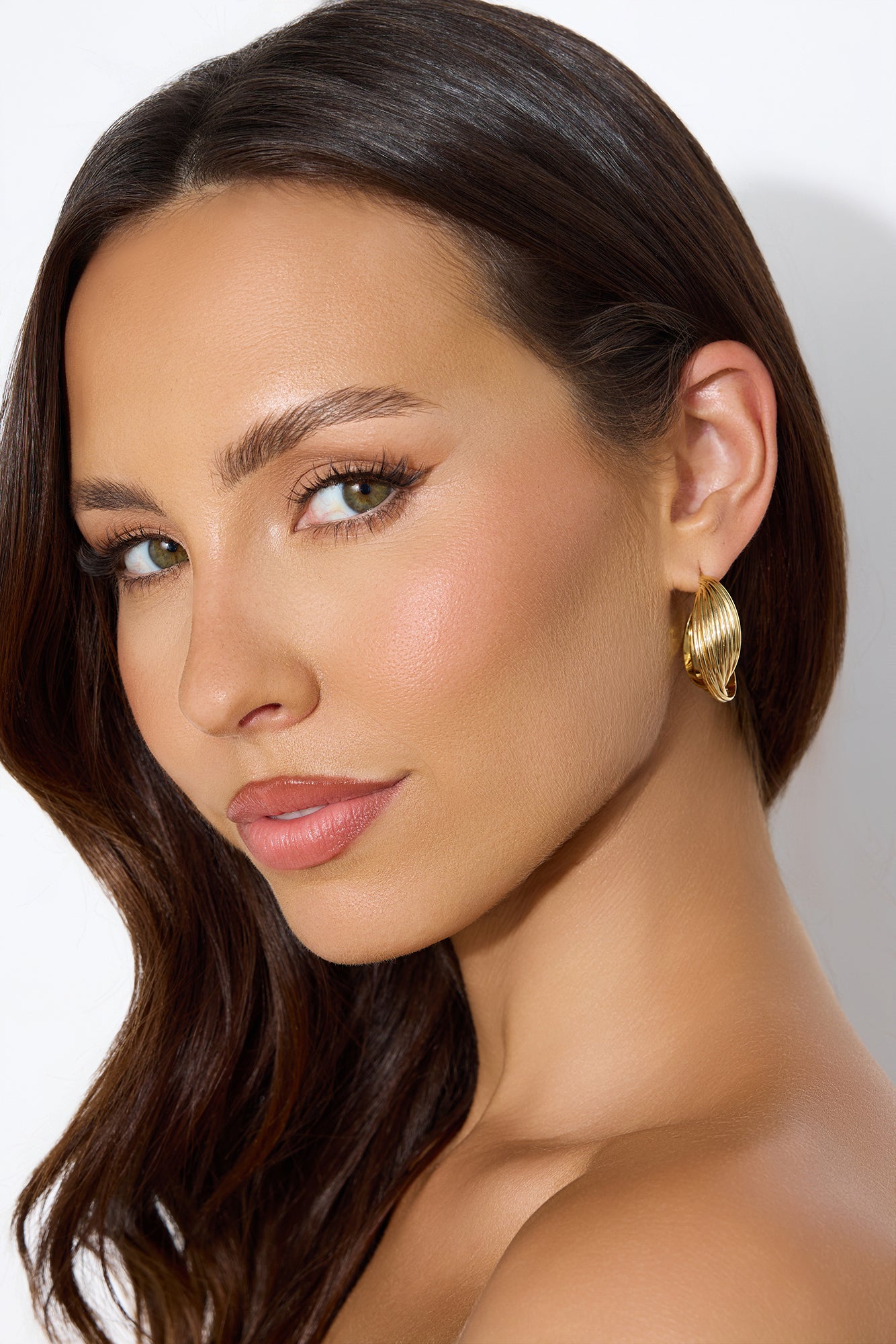 Radiant Hoop Earrings Gold
