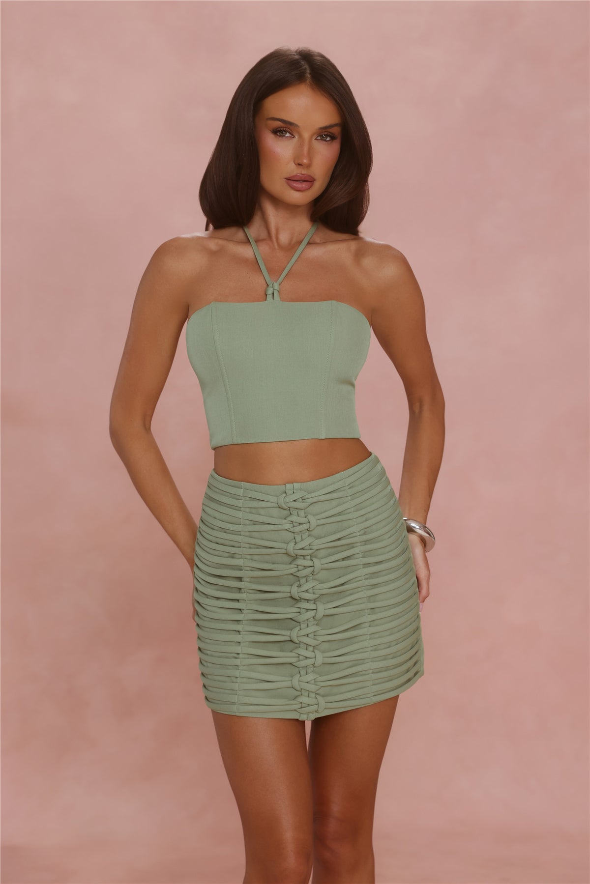 #606131