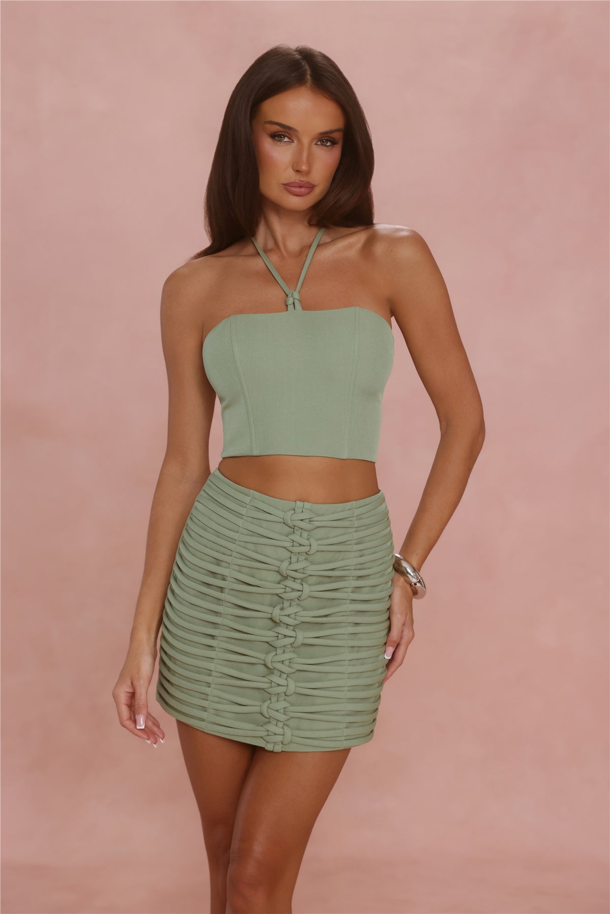 #606127