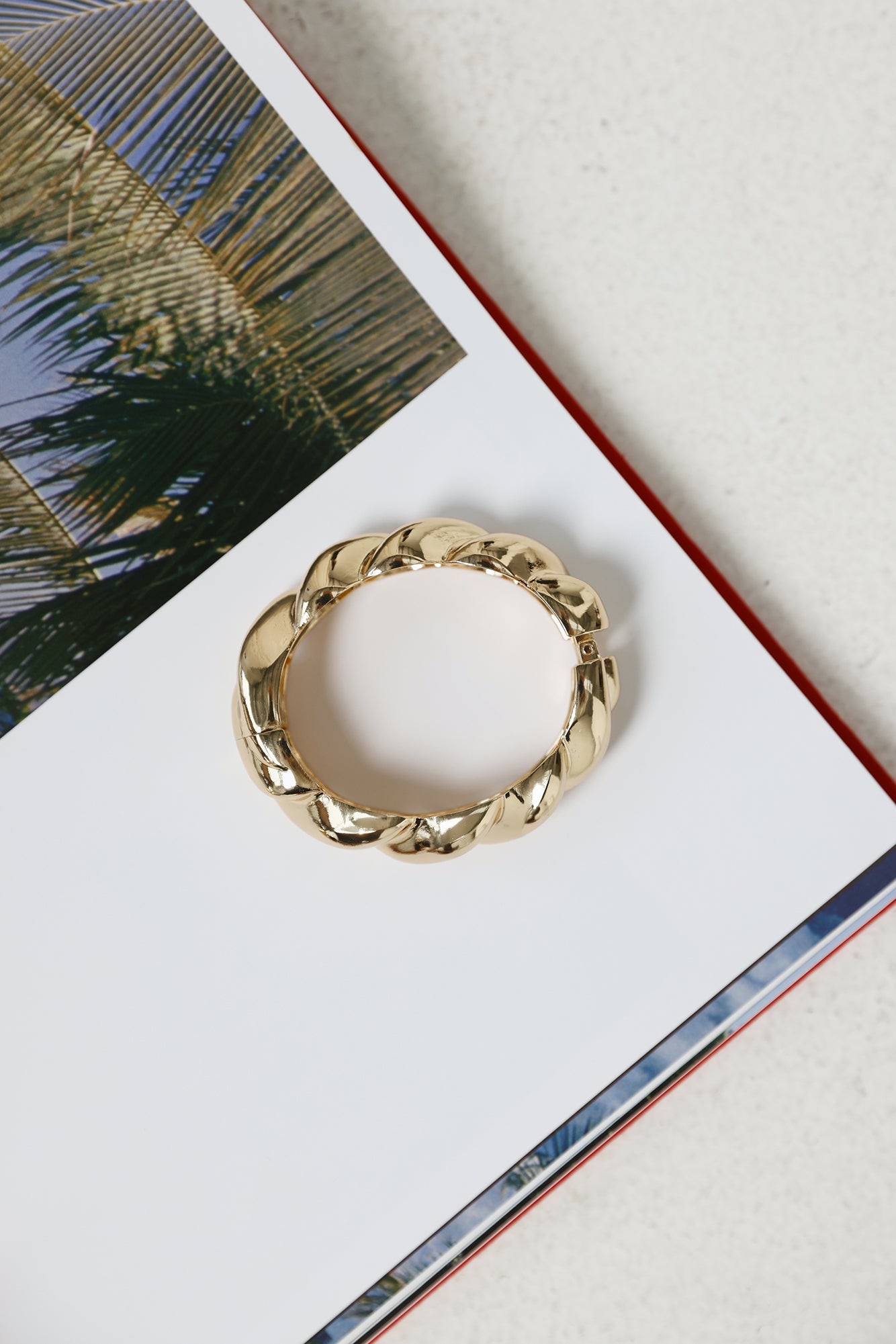 Fiora Bangle Gold