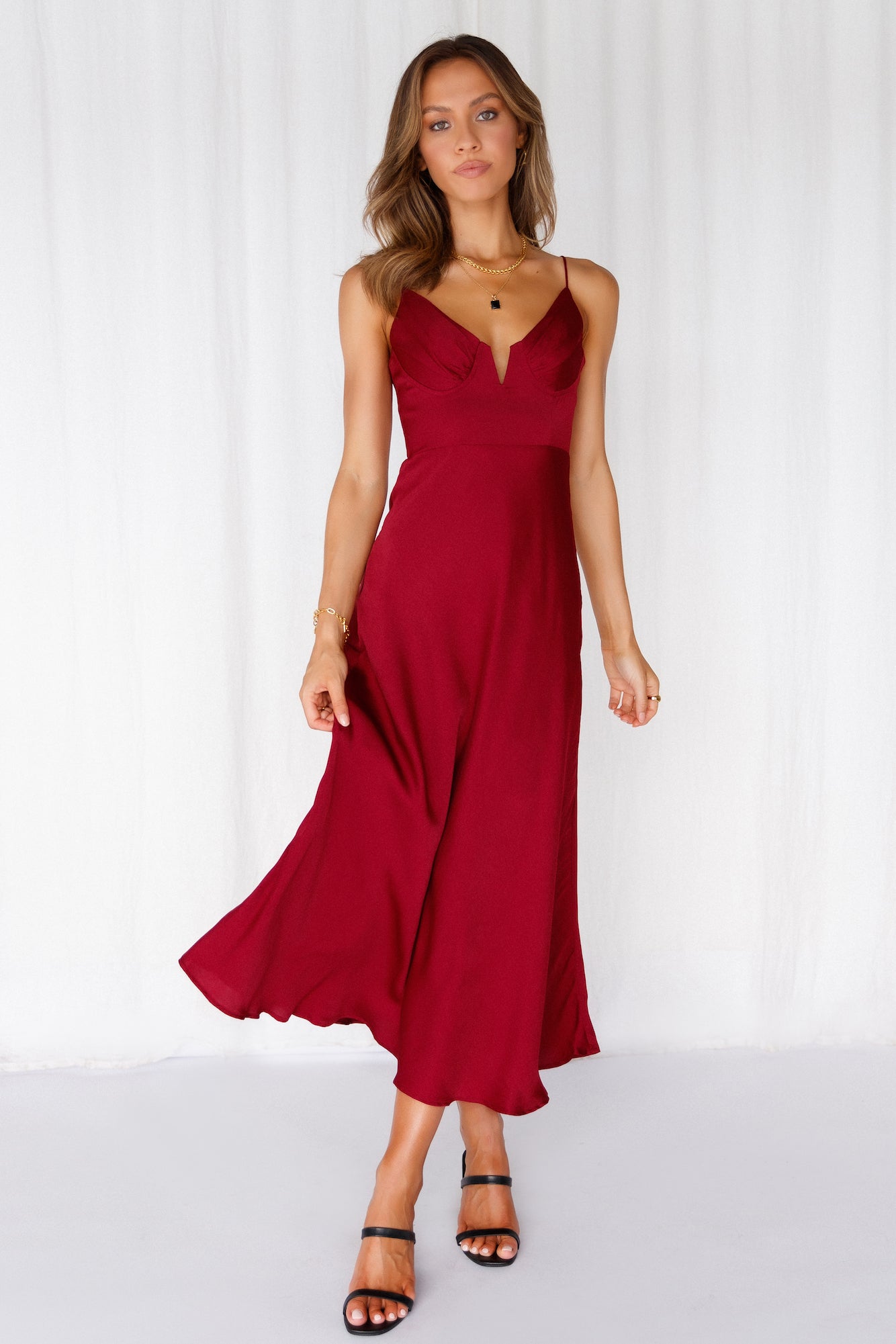Private Kiss Midi Dress Cherry