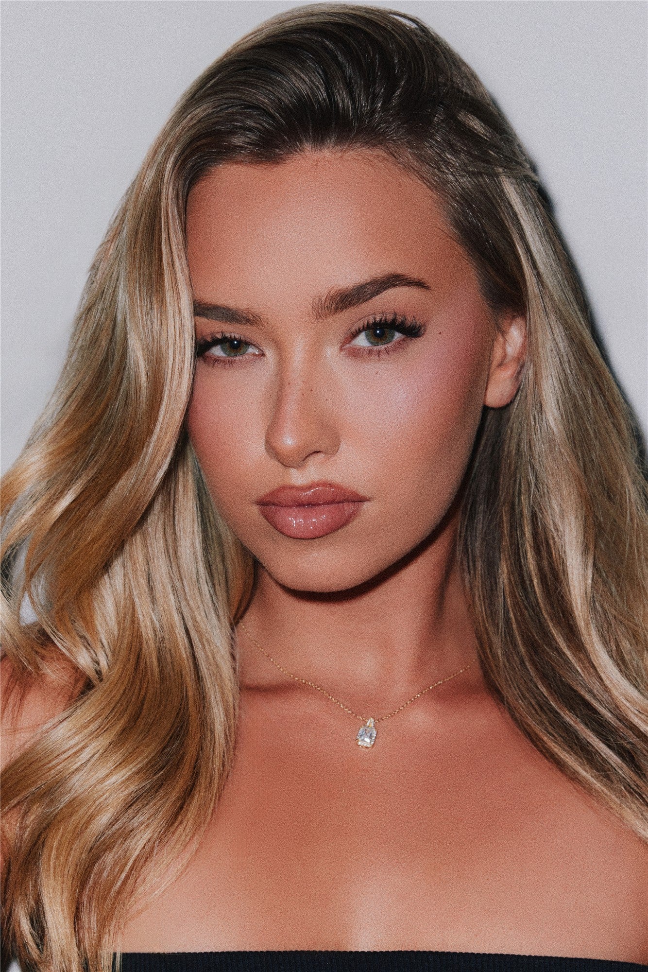 #587123