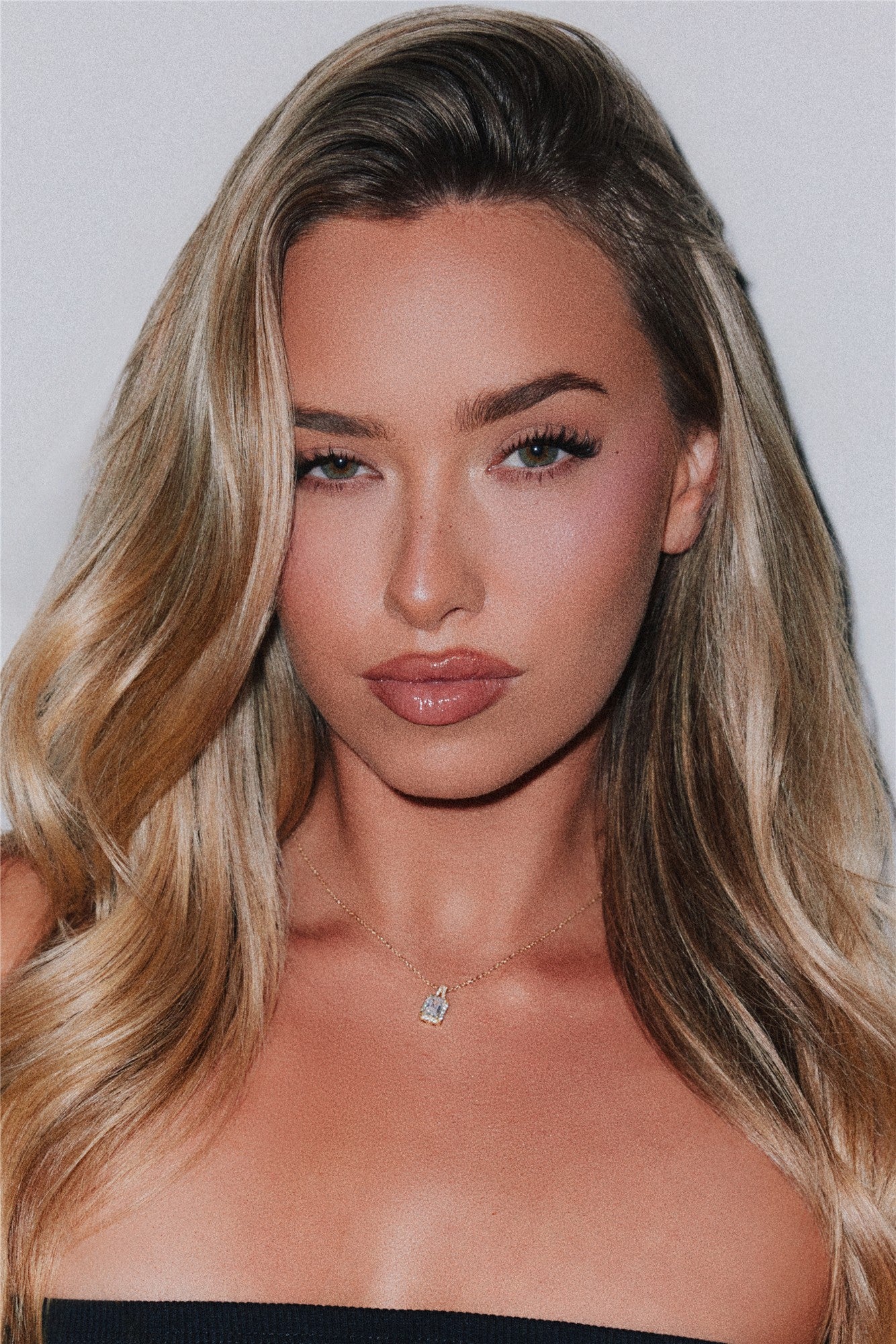 #587117