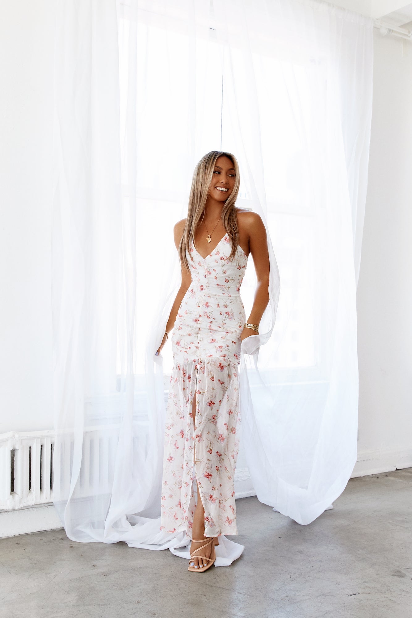 HELLO MOLLY Antalia Maxi Dress Pink