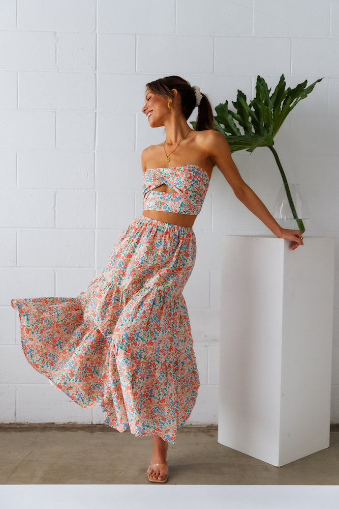 So Particular Crop Floral