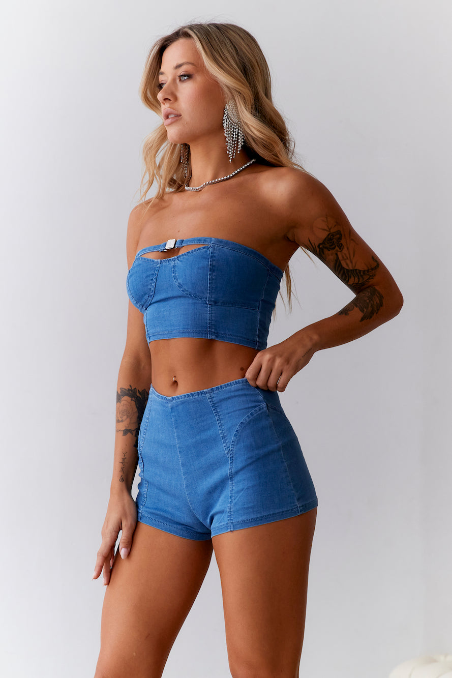 #373104