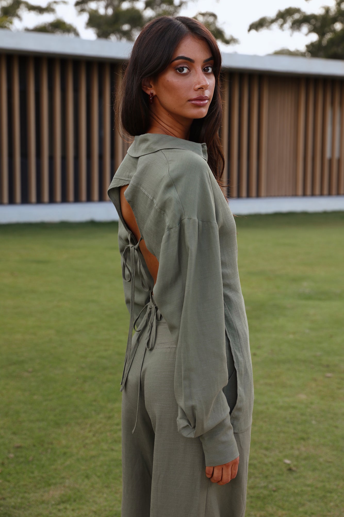 LIONESS Horizon Backless Shirt Khaki